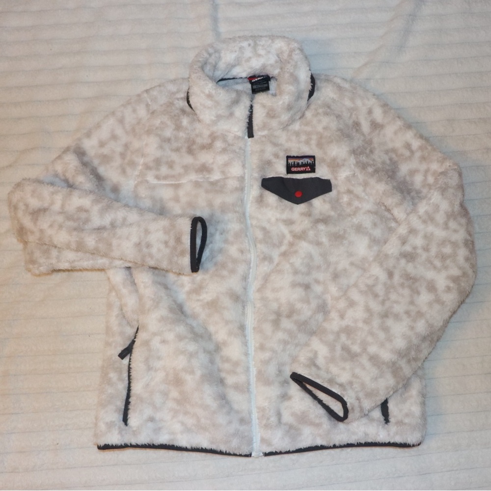 Vintage Gerry Weber Women’s Cream Fleece Puffer Jacket